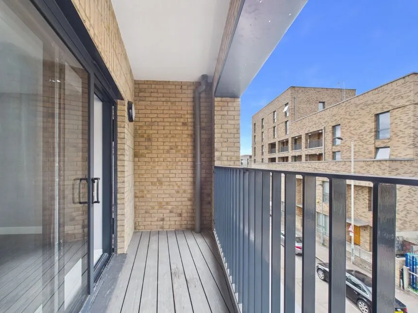 King Edwards Road, Barking, IG11, photo 6