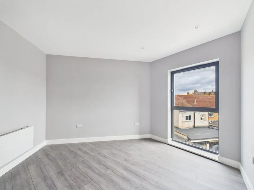 King Edwards Road, Barking, IG11, photo 9