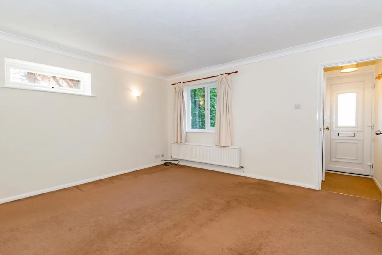 Owlsmoor, Sandhurst, GU47, photo 4