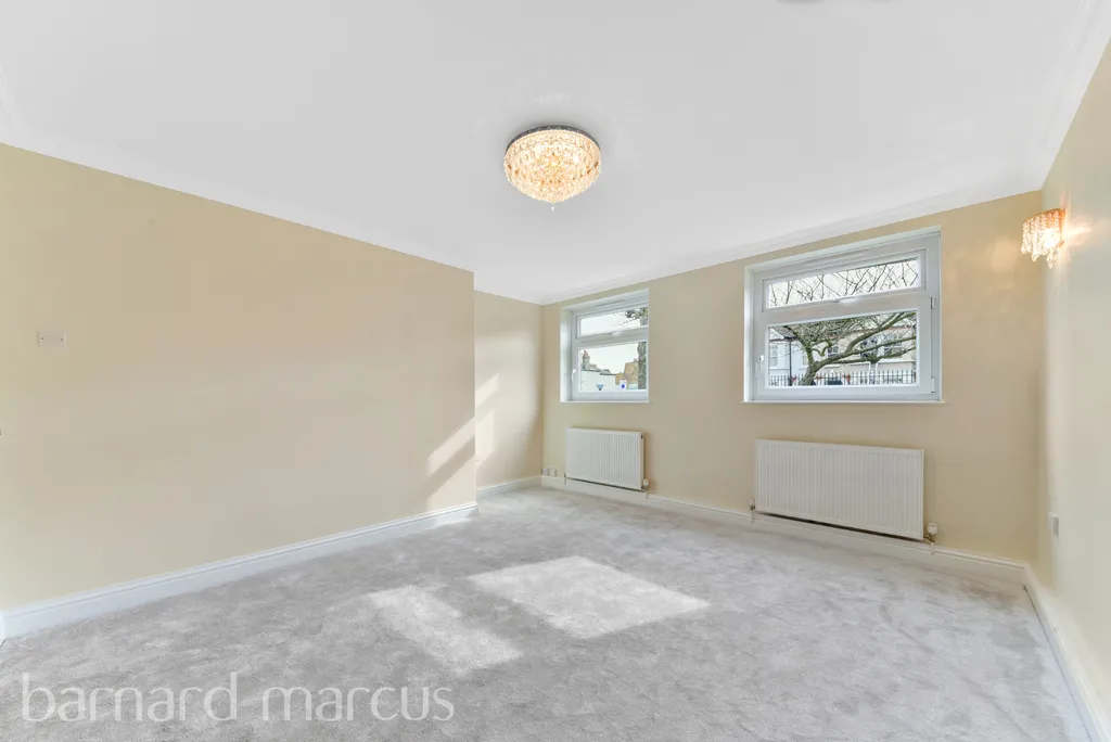 Gressenhall Road, London, SW18, photo 2