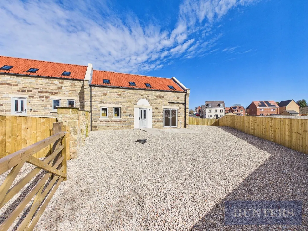 3 bed house for sale, Foxglove Way, Scarborough, YO13