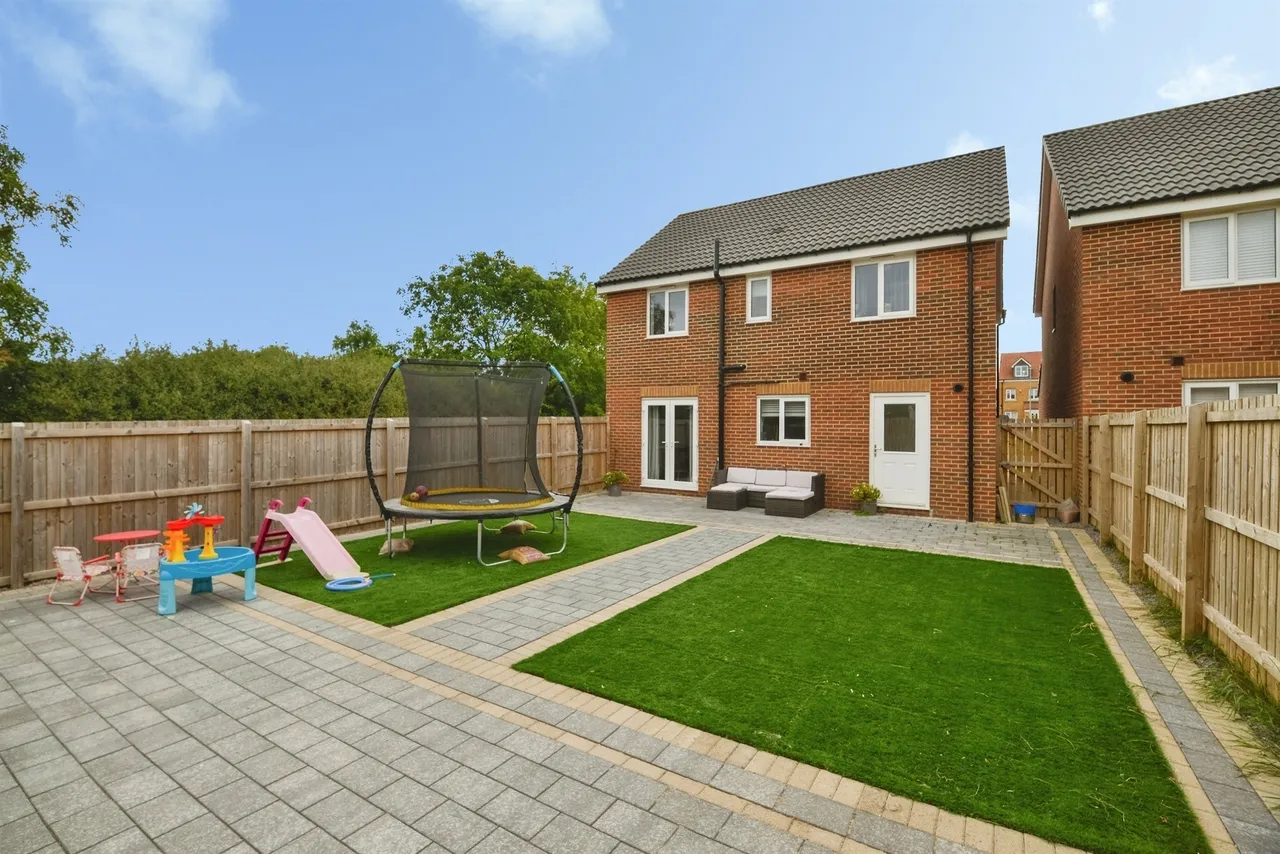 Moseley Close, Hemlington, TS8, photo 17