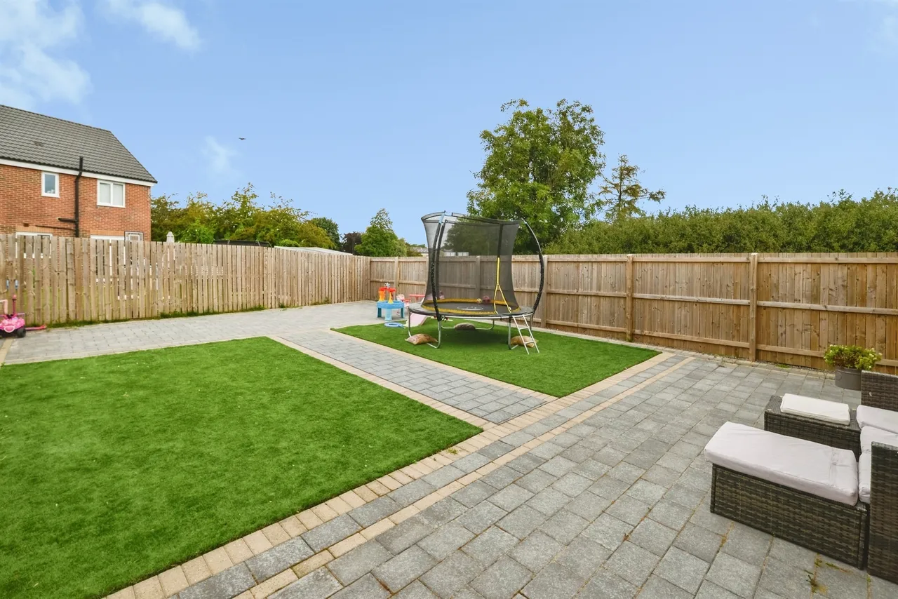 Moseley Close, Hemlington, TS8, photo 16