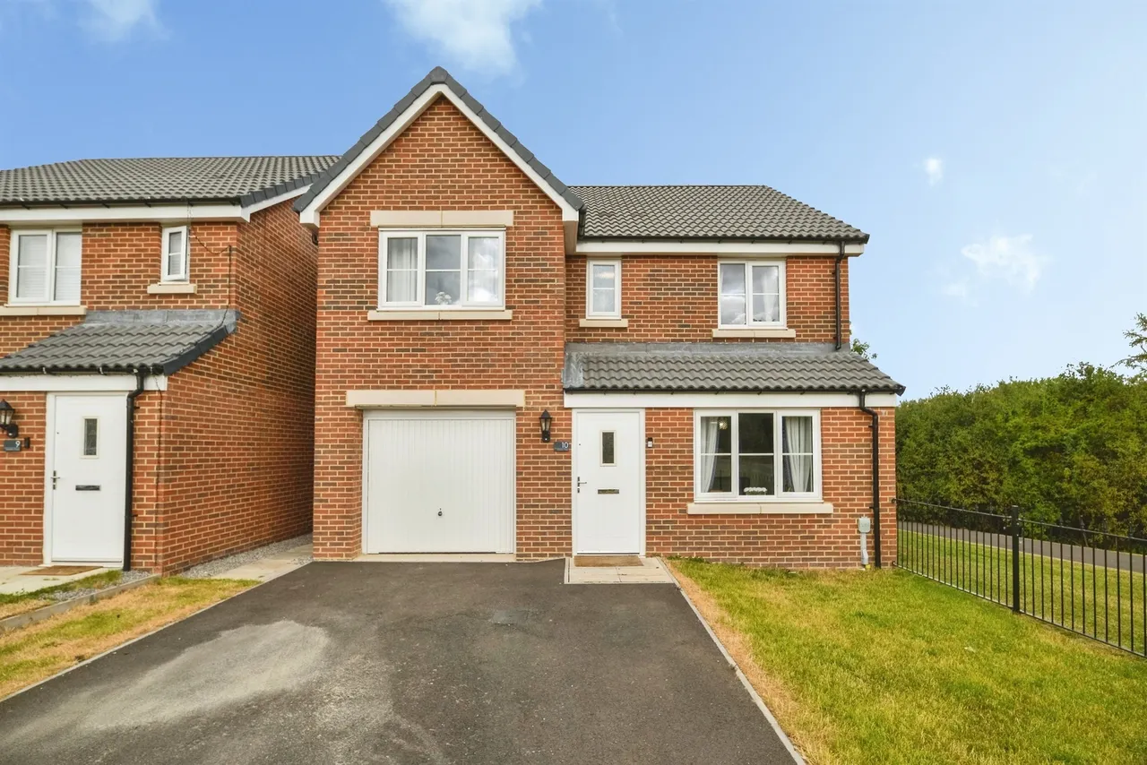 4 bed house for sale, Moseley Close, Hemlington, TS8