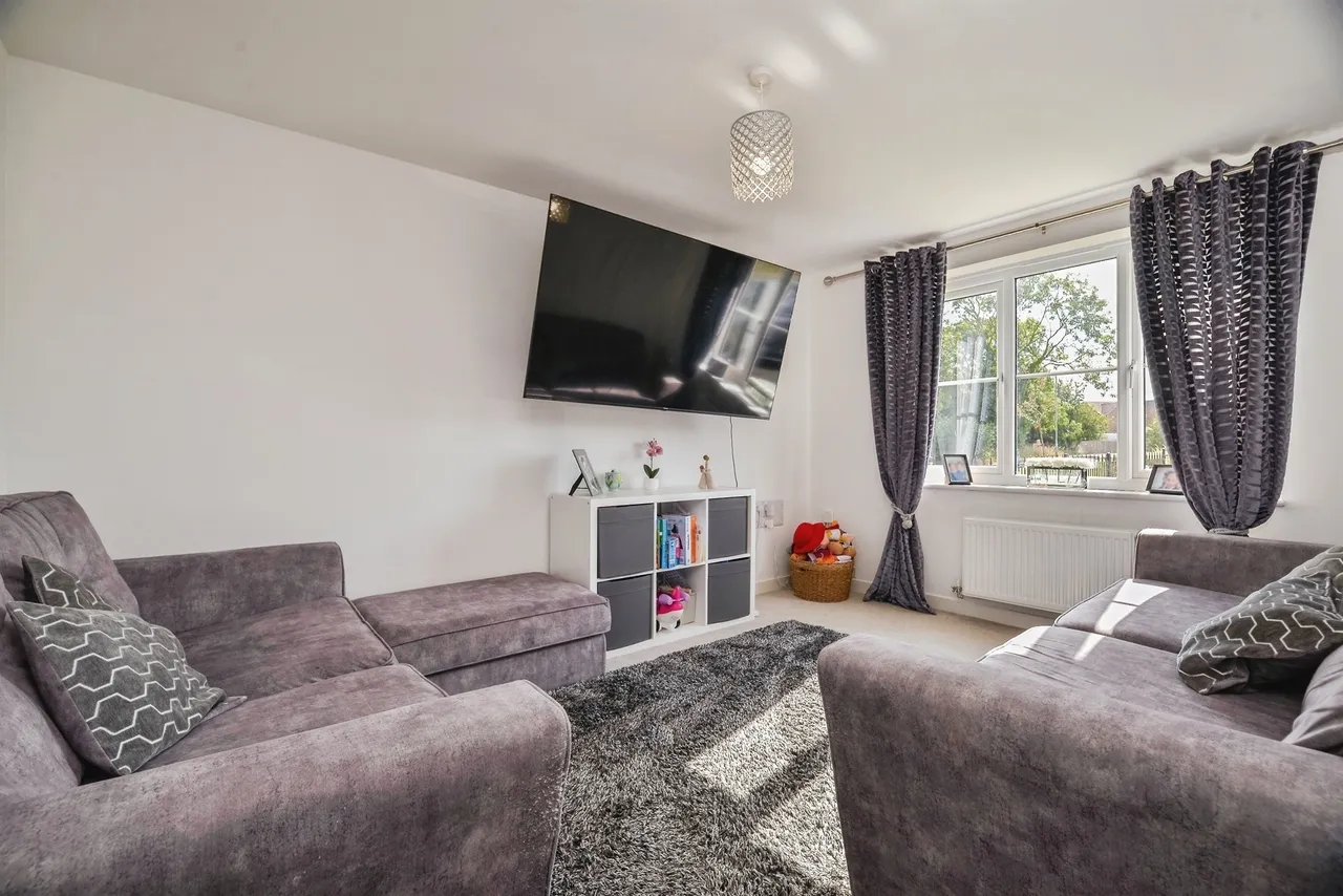 Moseley Close, Hemlington, TS8, photo 3