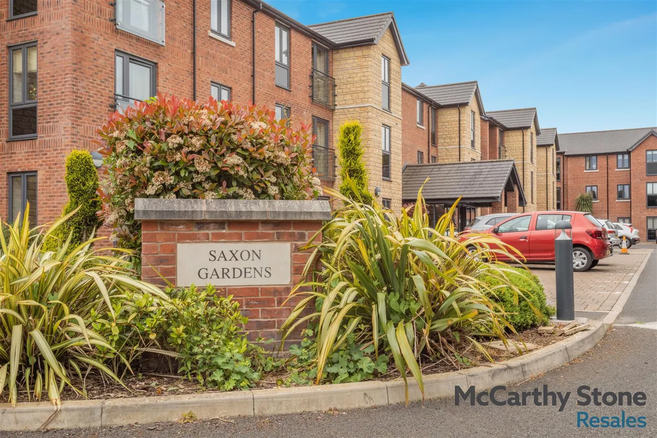 1 bed flat for sale, Penn Street, Oakham, LE15