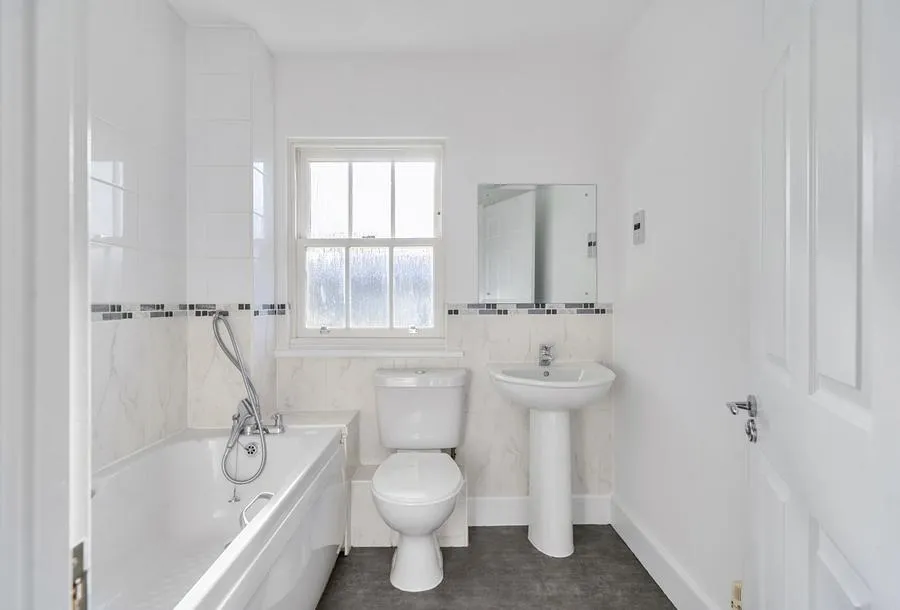 Kempthorne Lane, Bath, BA2, photo 11
