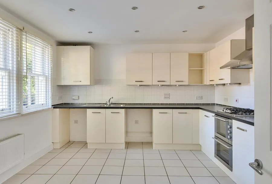 Kempthorne Lane, Bath, BA2, photo 3