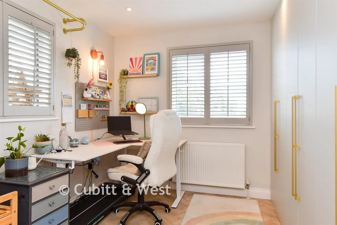 Brownleaf Road, Woodingdean, BN2, photo 12