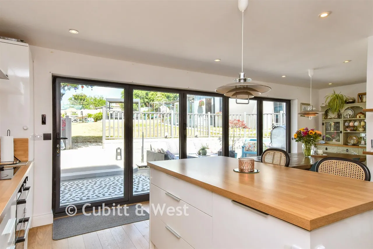 Brownleaf Road, Woodingdean, BN2, photo 5