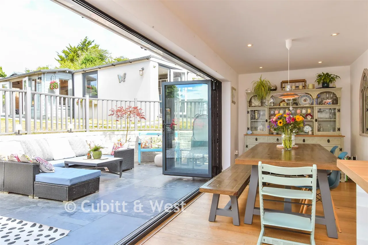 Brownleaf Road, Woodingdean, BN2, photo 6