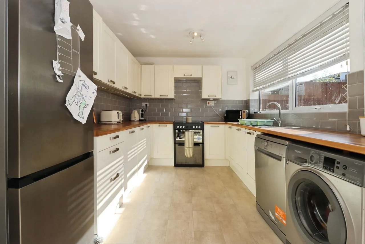 Badgeworth, Yate, Bristol, Gloucestershire, BS37, photo 2