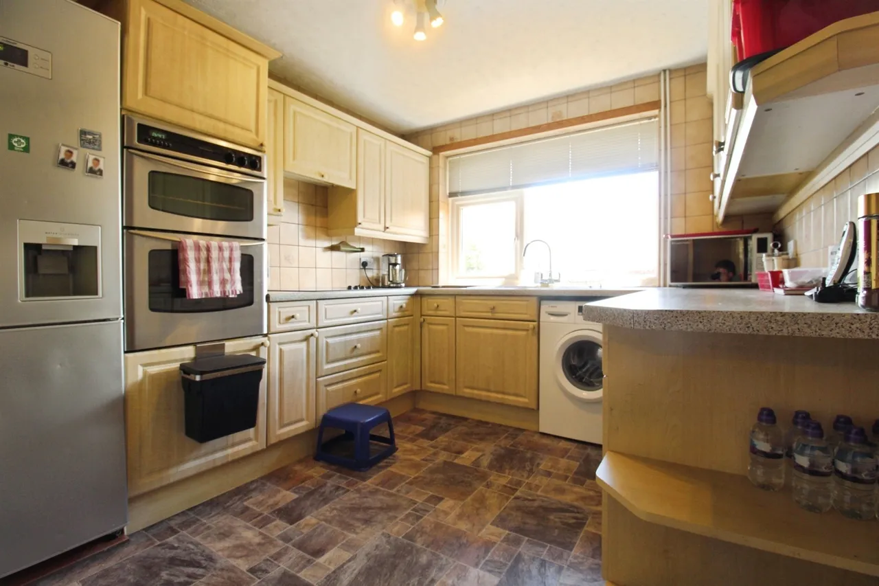 Dart Close, Oadby, LE2, photo 5