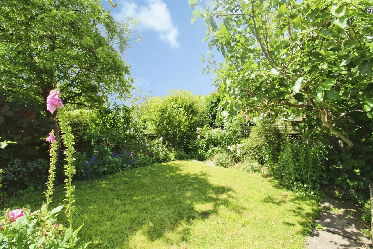 Dart Close, Oadby, LE2, photo 2