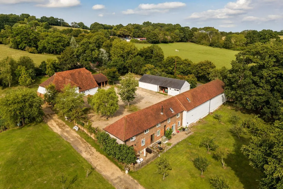 Lamberhurst, TN3, photo 3