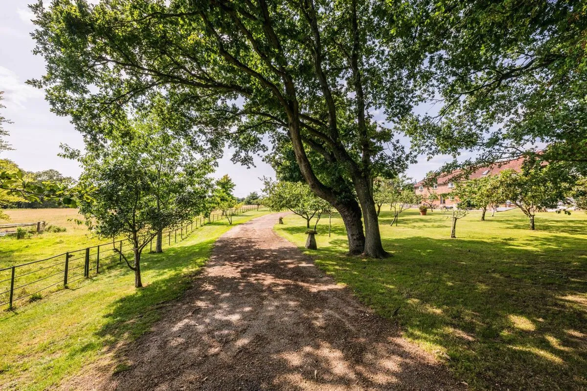 Lamberhurst, TN3, photo 35