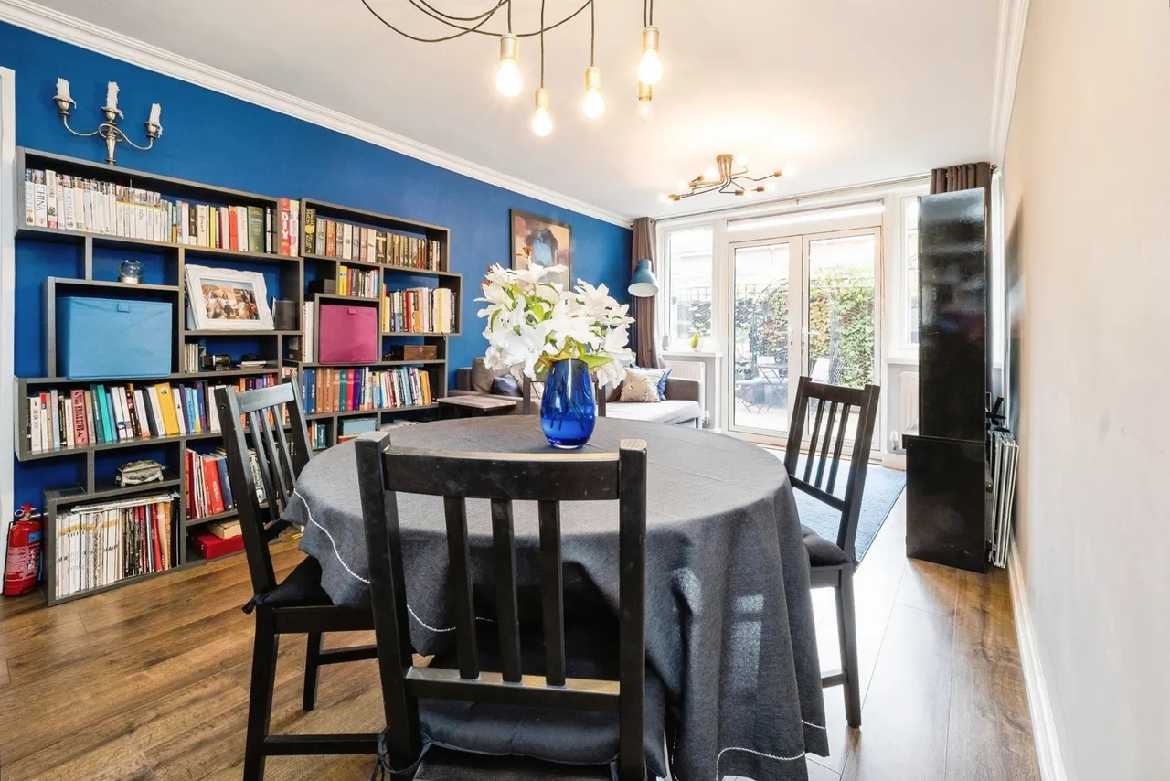Tiptree Crescent, Clayhall, Essex, IG5, photo 7