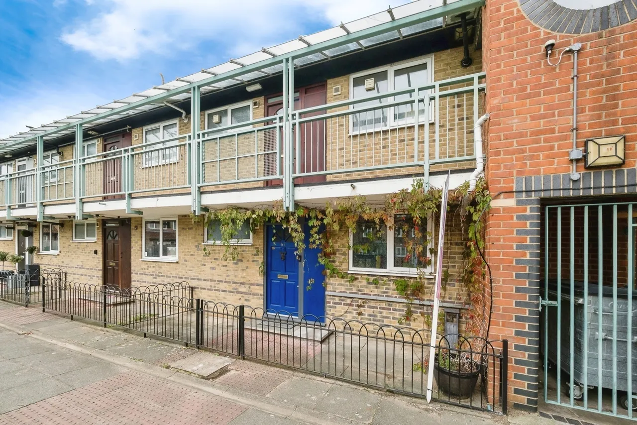 Tiptree Crescent, Clayhall, Essex, IG5, photo 13