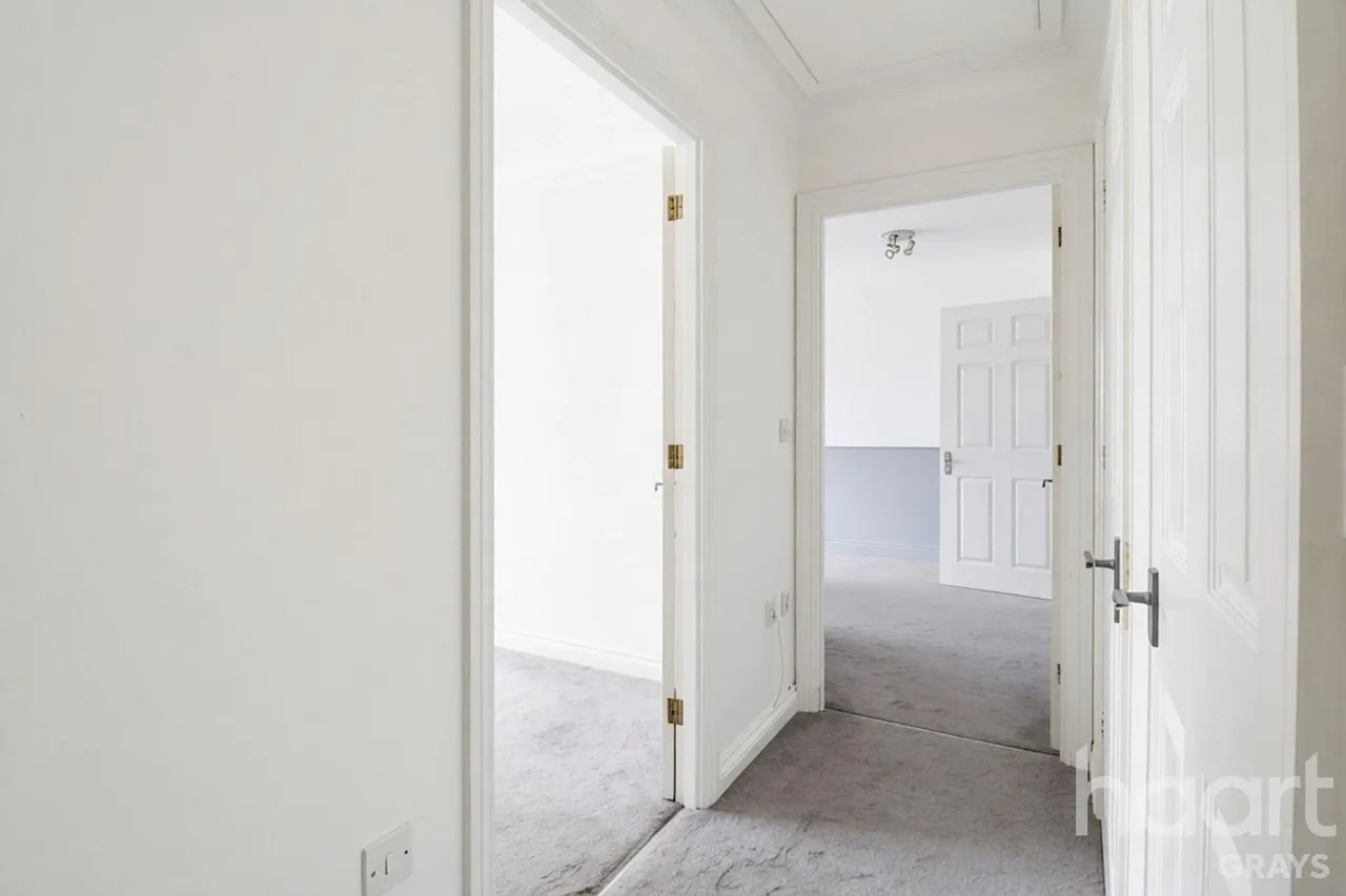 Worthing Close, Grays, RM17, photo 12