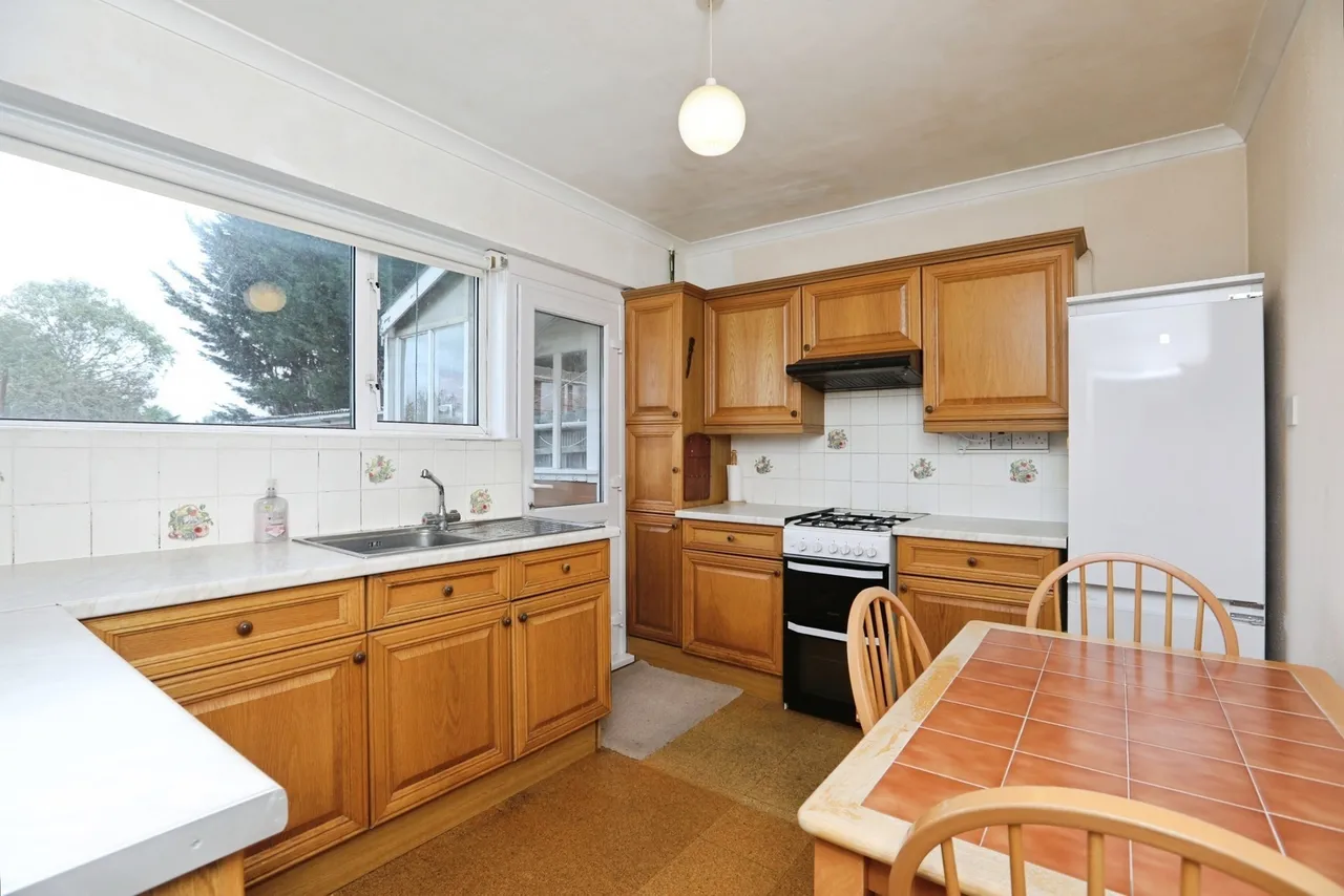 Augustine Road, Minster on Sea, ME12, photo 6
