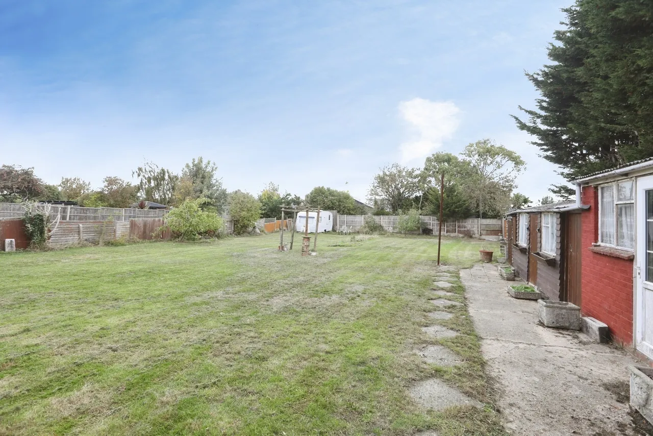 Augustine Road, Minster on Sea, ME12, photo 9
