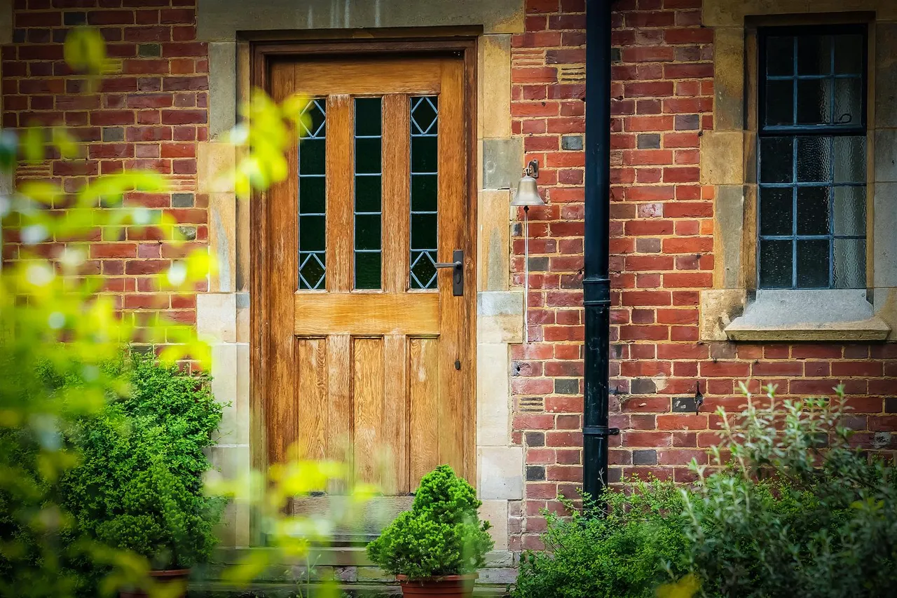 The Warren, Ashtead, KT21, photo 71
