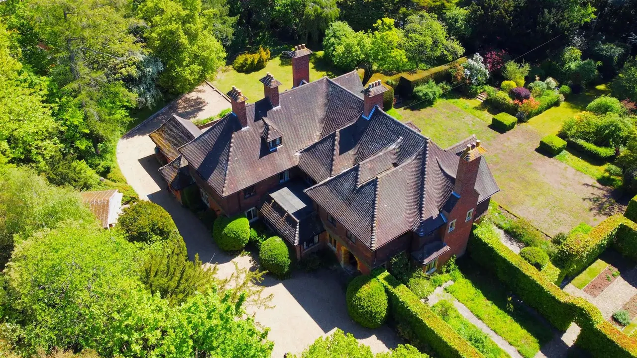 The Warren, Ashtead, KT21, photo 81