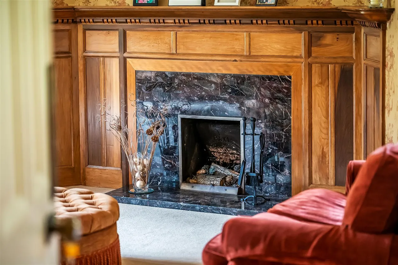 The Warren, Ashtead, KT21, photo 45