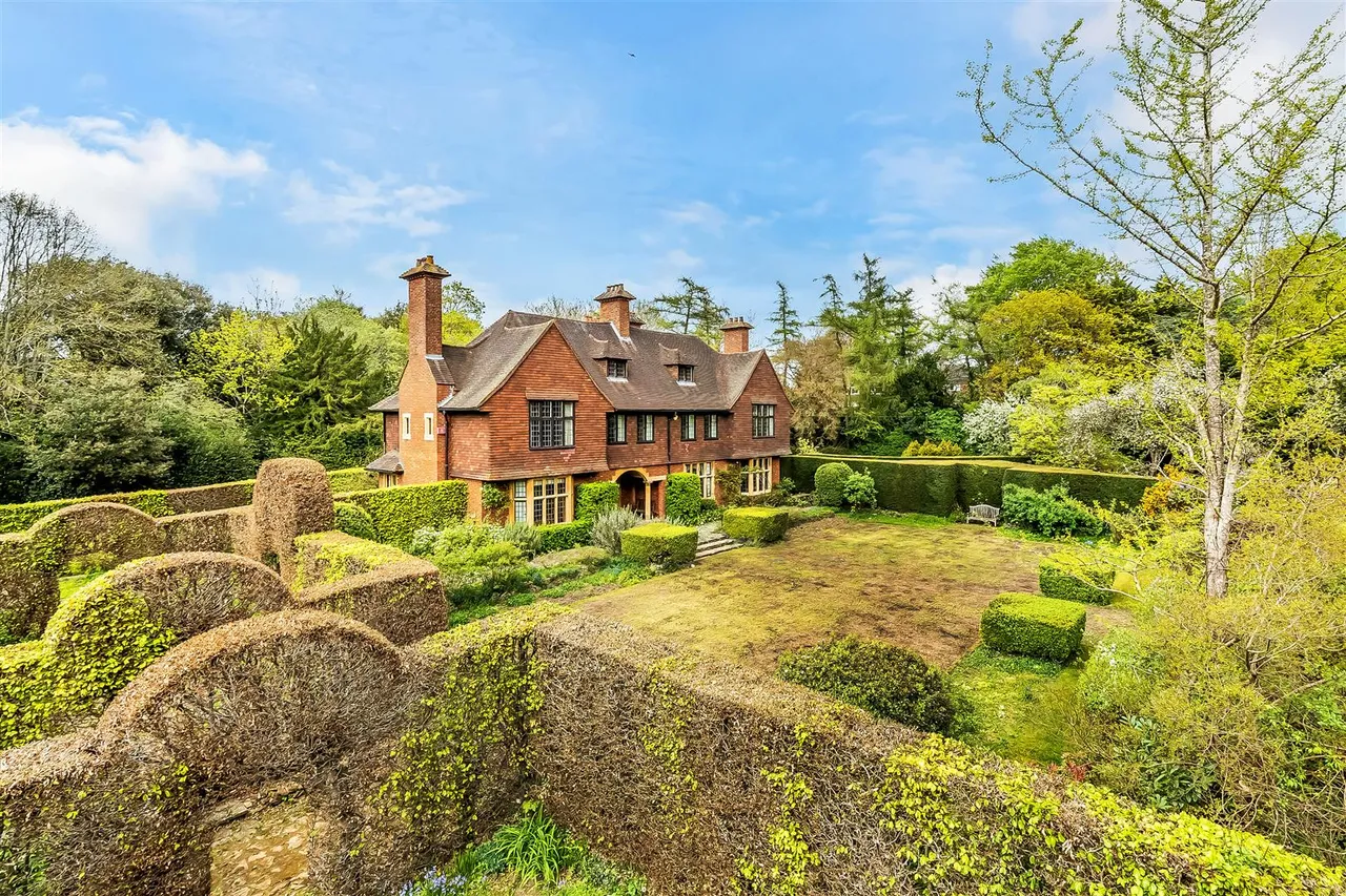 The Warren, Ashtead, KT21, photo 65