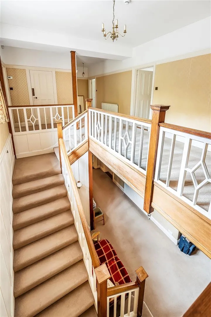 The Warren, Ashtead, KT21, photo 25