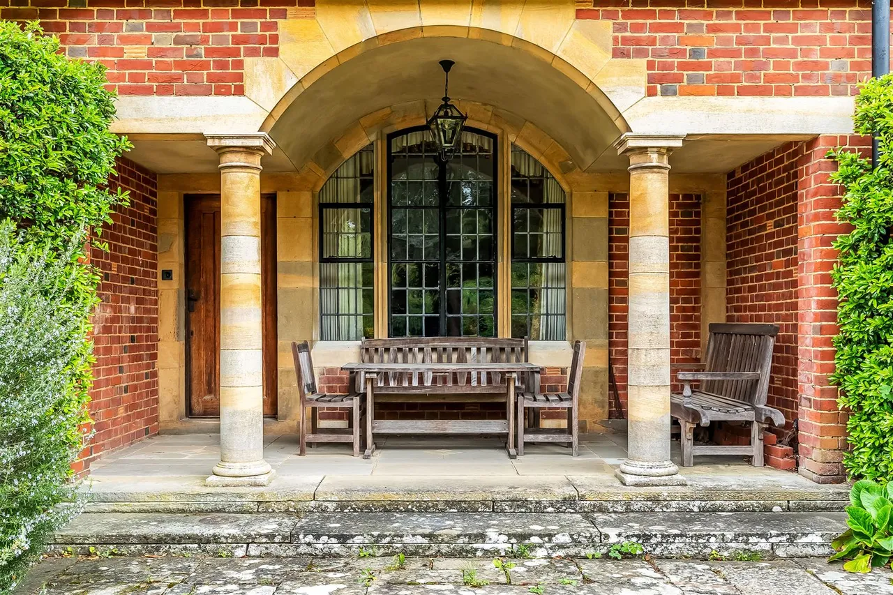 The Warren, Ashtead, KT21, photo 67