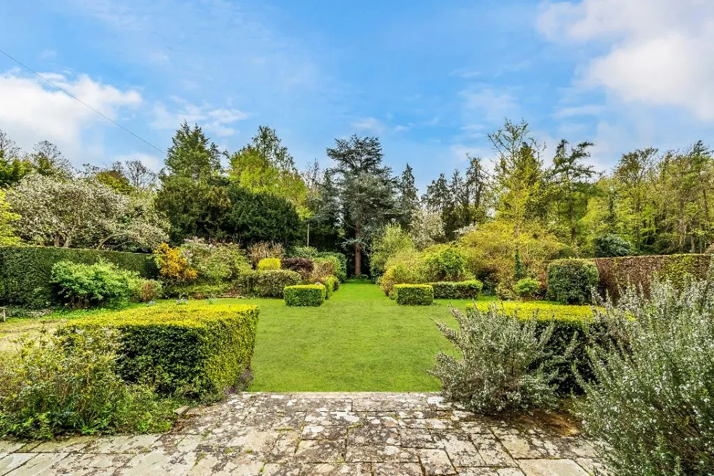 The Warren, Ashtead, KT21, photo 80