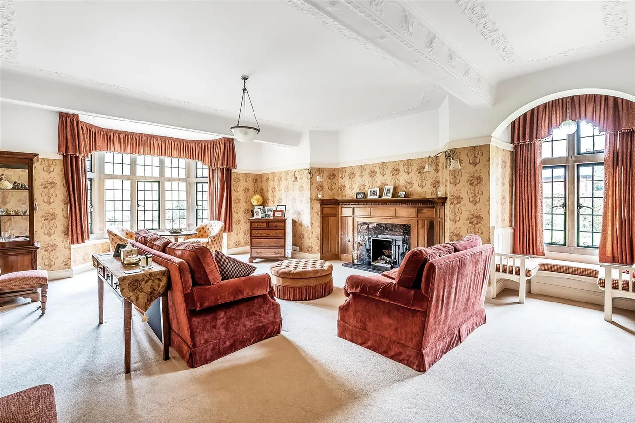 The Warren, Ashtead, KT21, photo 6