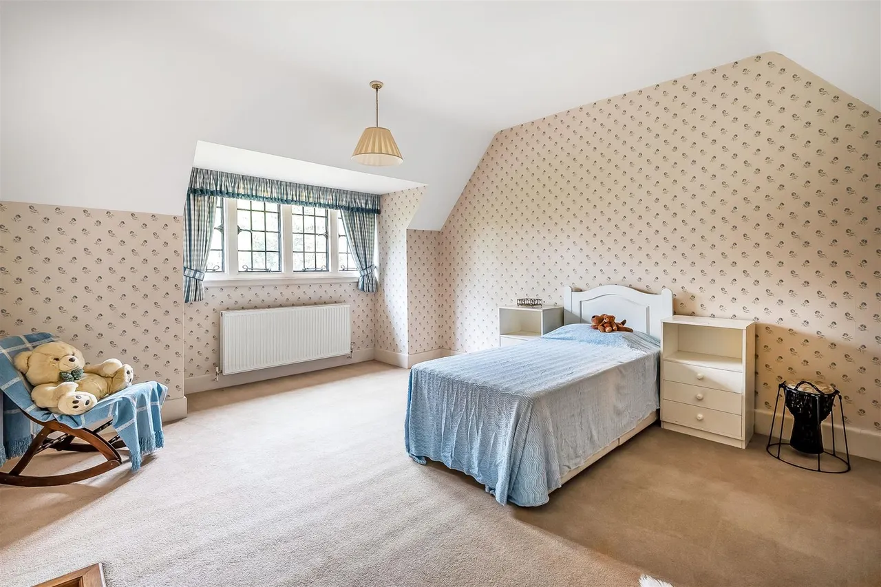 The Warren, Ashtead, KT21, photo 38
