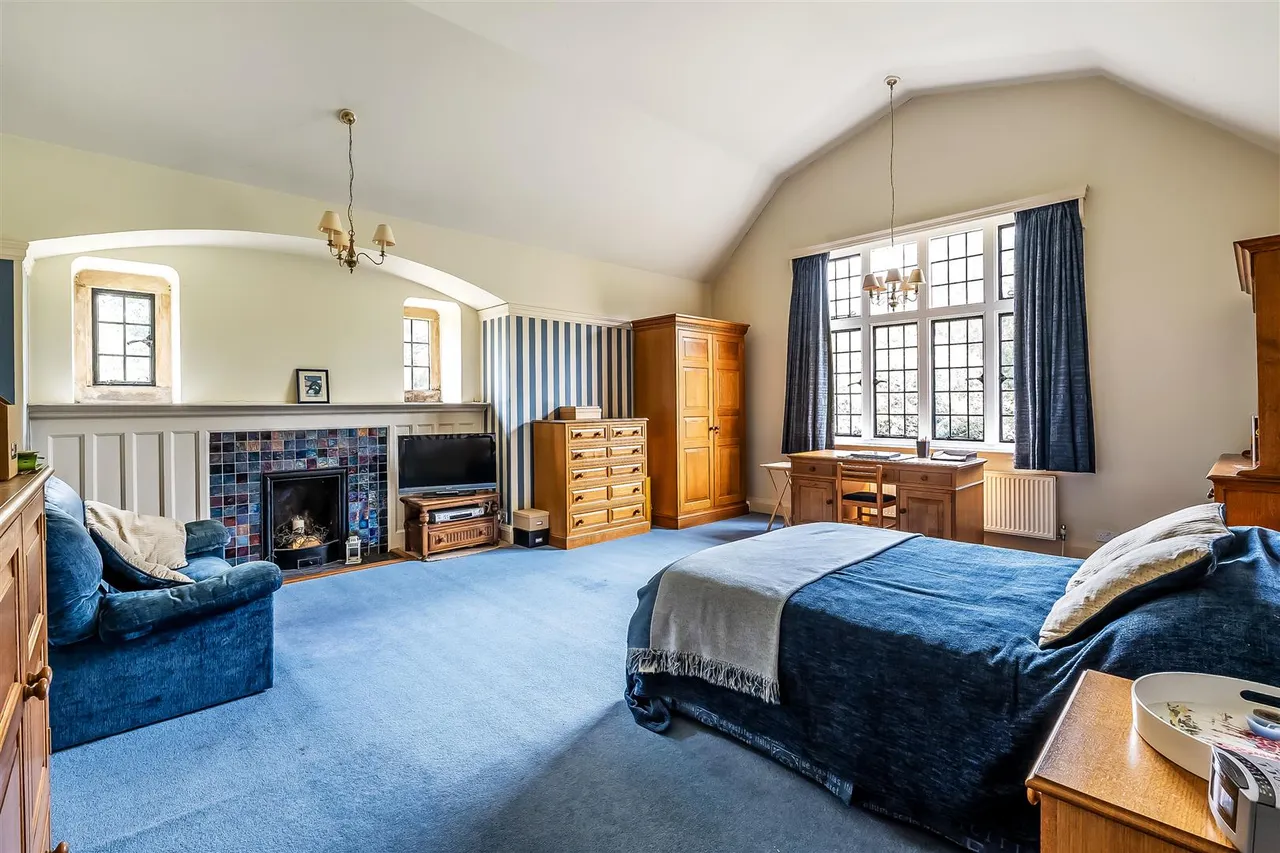 The Warren, Ashtead, KT21, photo 9