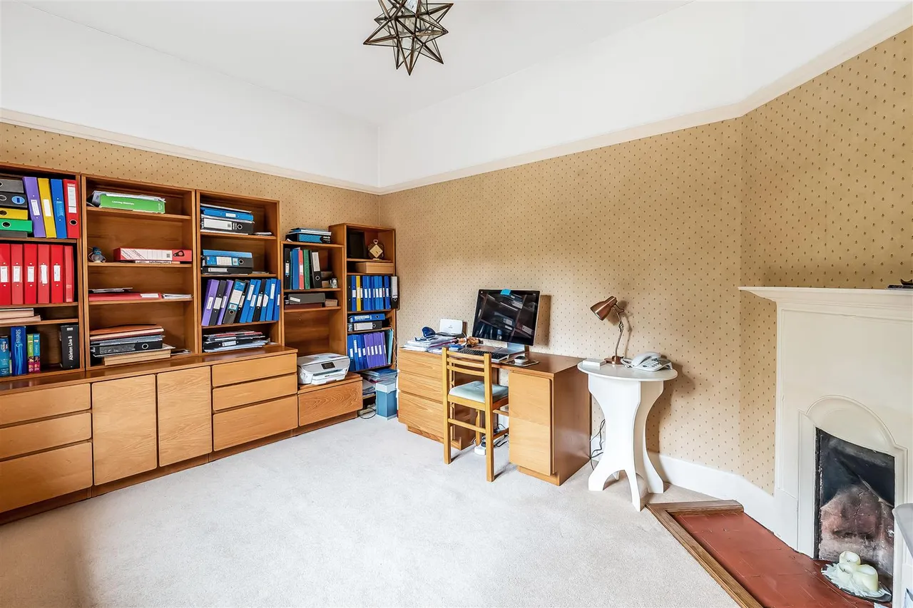 The Warren, Ashtead, KT21, photo 31