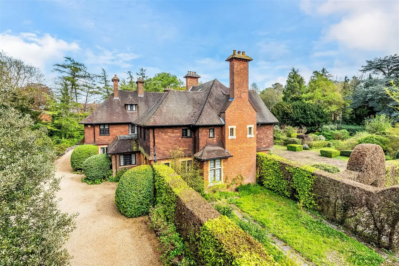 The Warren, Ashtead, KT21, photo 27