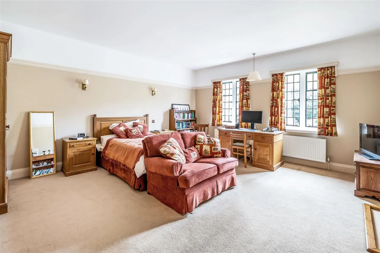 The Warren, Ashtead, KT21, photo 18