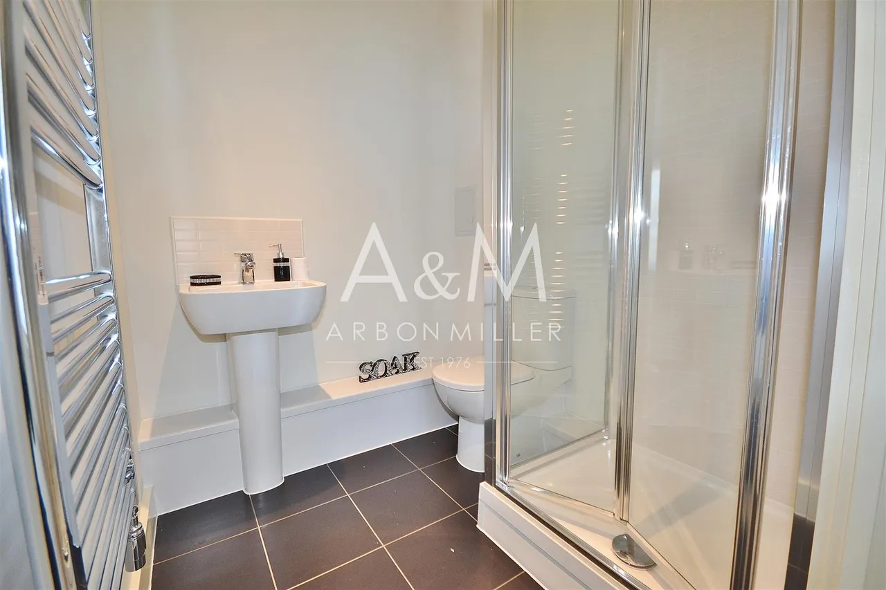 Albert House, Reservoir Way, IG63FE, photo 8