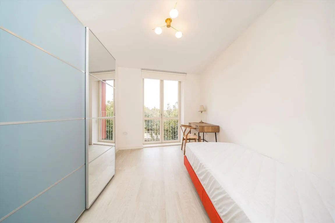 Three Pigeons House, W5, photo 5