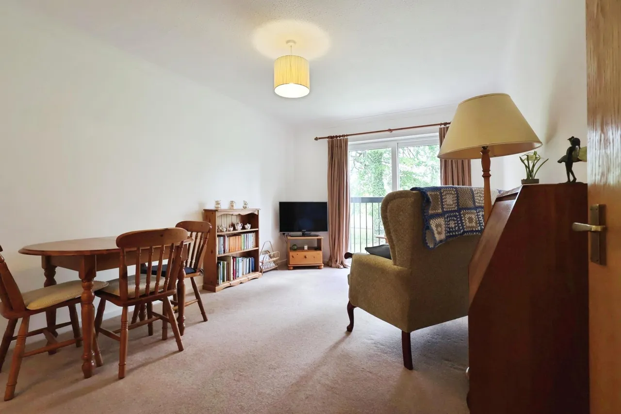 Regal Court, Bancroft, Hitchin, photo 10