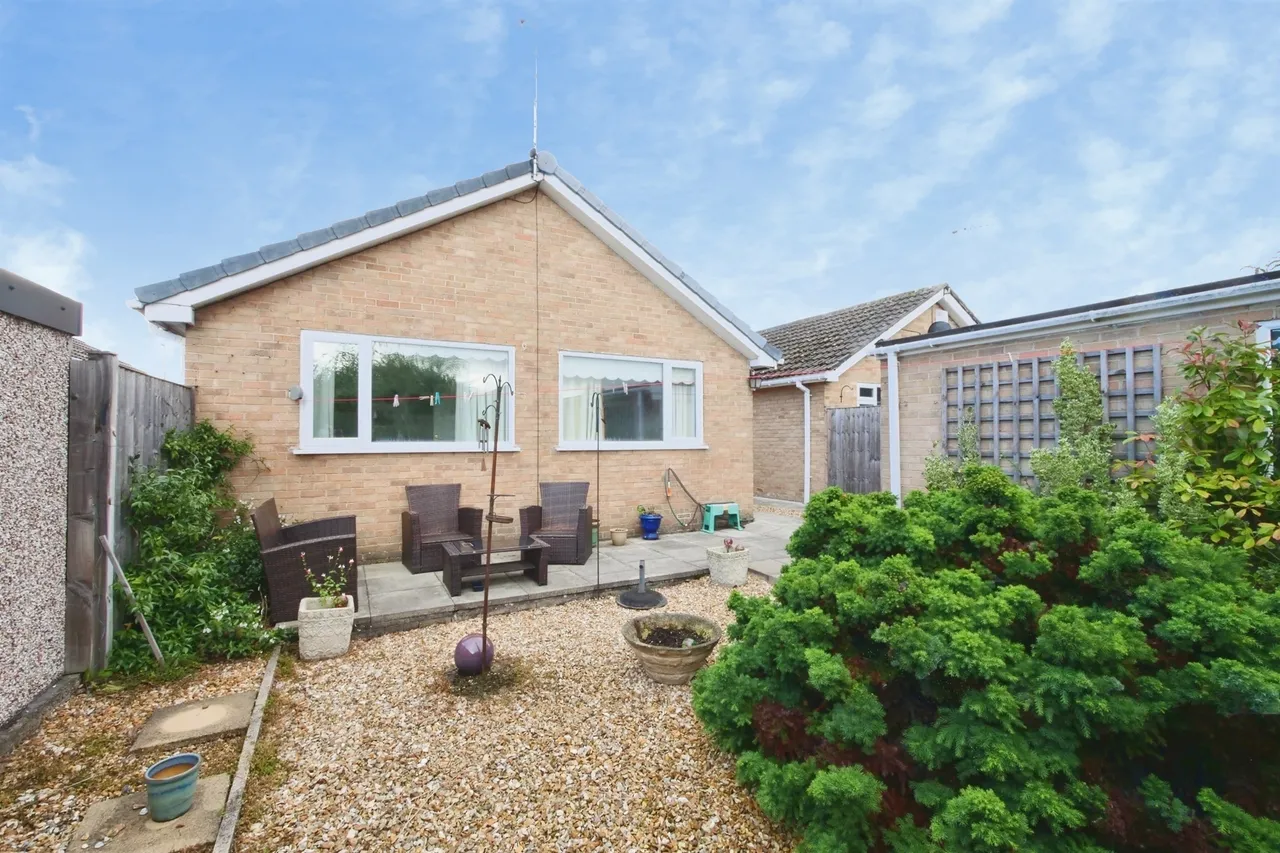 Greenshaw Drive, Haxby, YO32, photo 11
