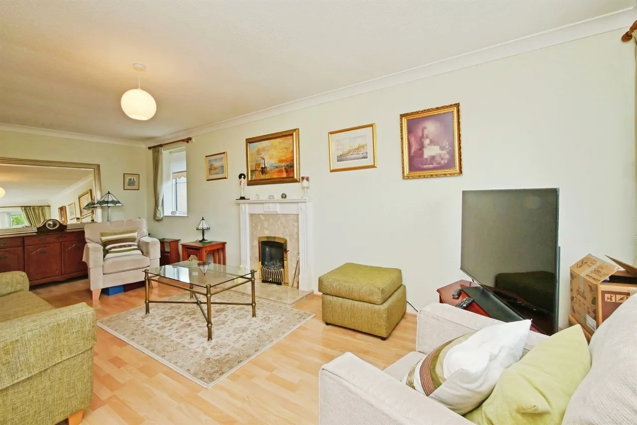 Greenshaw Drive, Haxby, YO32, photo 5