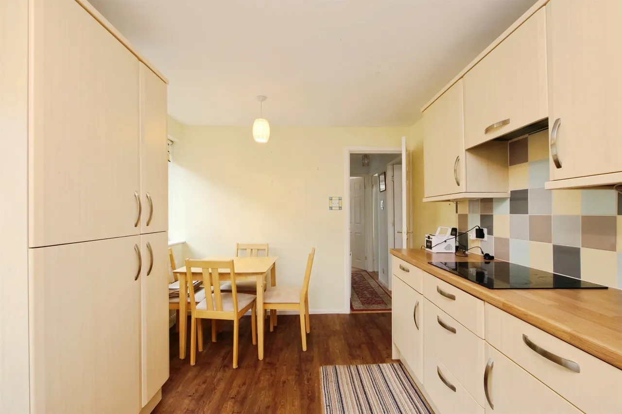 Greenshaw Drive, Haxby, YO32, photo 4