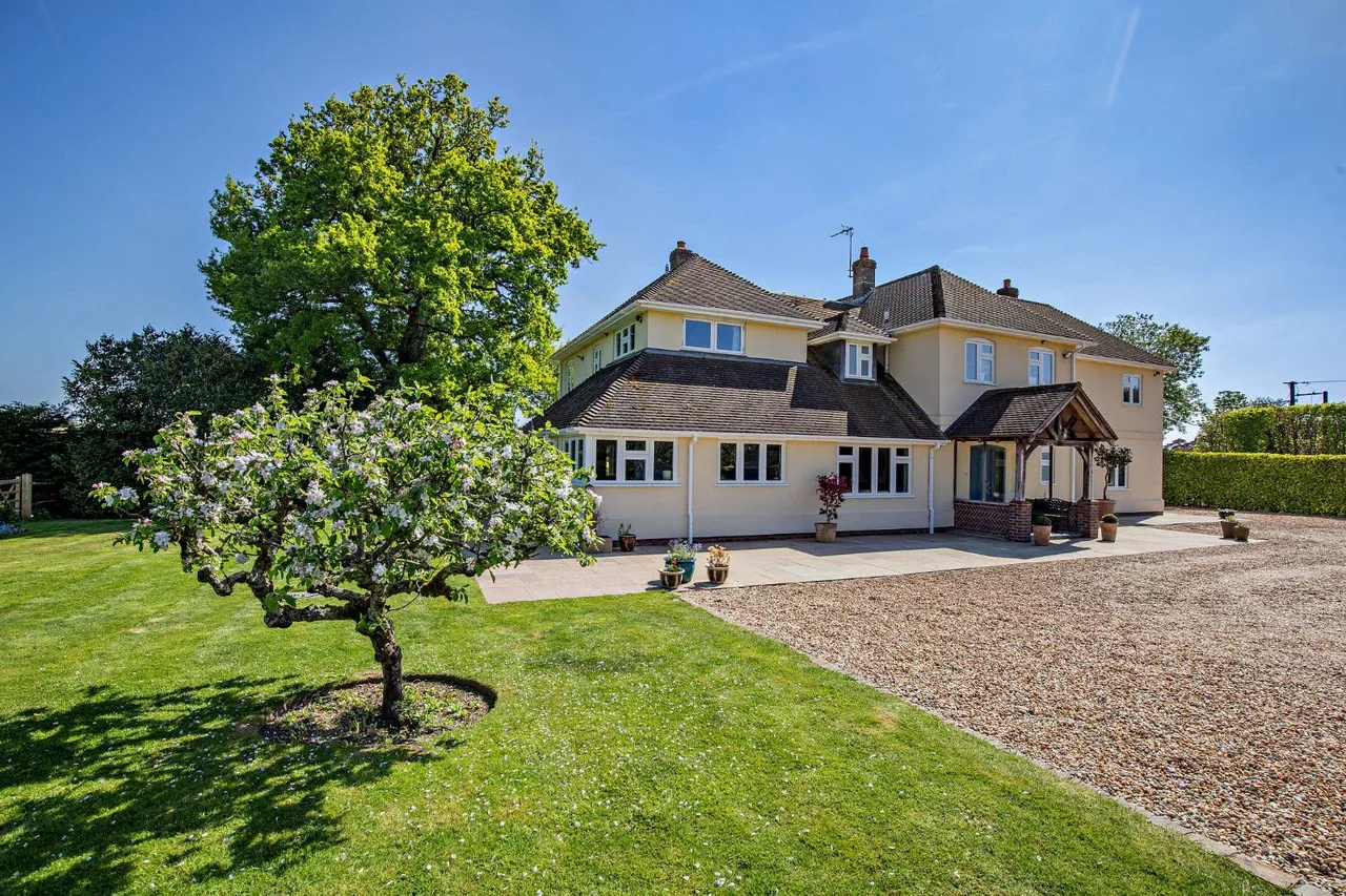 Hewshott Lane, Liphook, Hampshire, GU30 7SU, photo 12