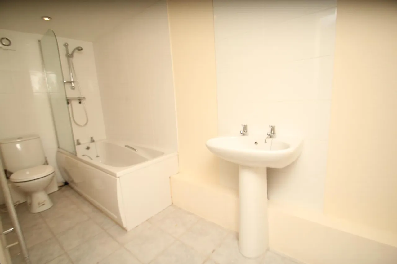 Victoria Street, Leeds, LS7, photo 11