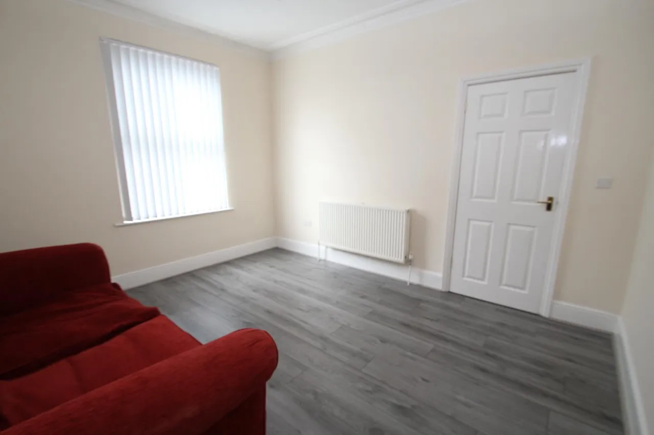 Victoria Street, Leeds, LS7, photo 3