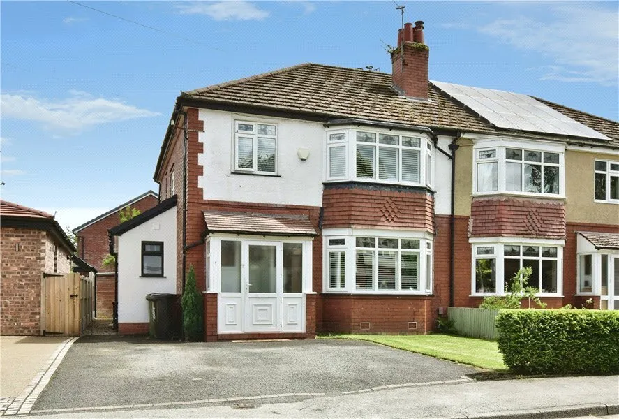 3 bed house for sale — Grange Park Avenue, Cheadle, Greater Manchester, SK8