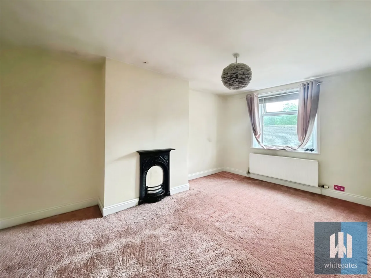Slead Court, Hove Edge, HD6, photo 2
