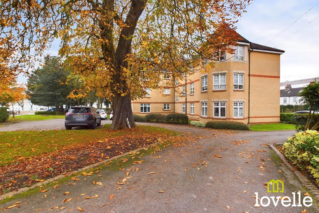 St. Marys Close, Hessle, HU13, photo 17